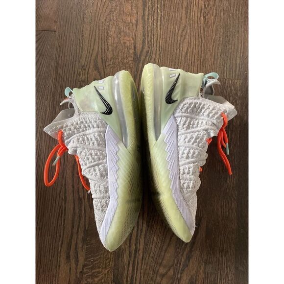 Nike Lebron XVIII Dynamic Turq-Ghost Glow Sneakers CQ9283 401 Diana Taurasi Blue - Picture 4 of 12